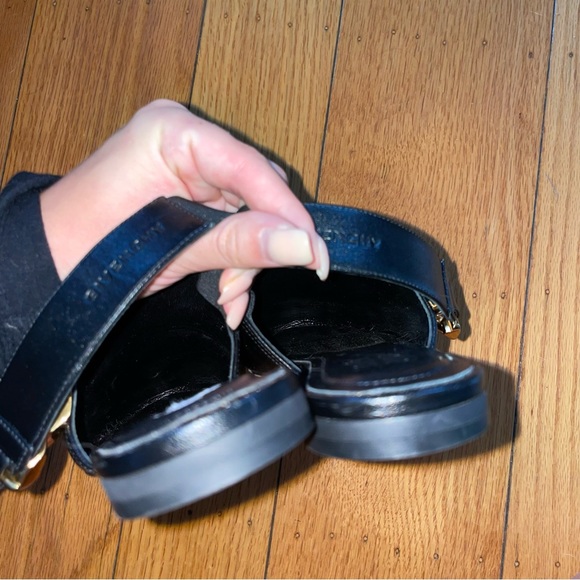 EUC Givenchy G Chain Slingback Leather Flats Mules with Gold Chain - Picture 6 of 11